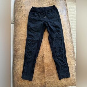 Lululemon Studio Pant, Skinny Leg, Size 4, Black, Lululemon dance studio